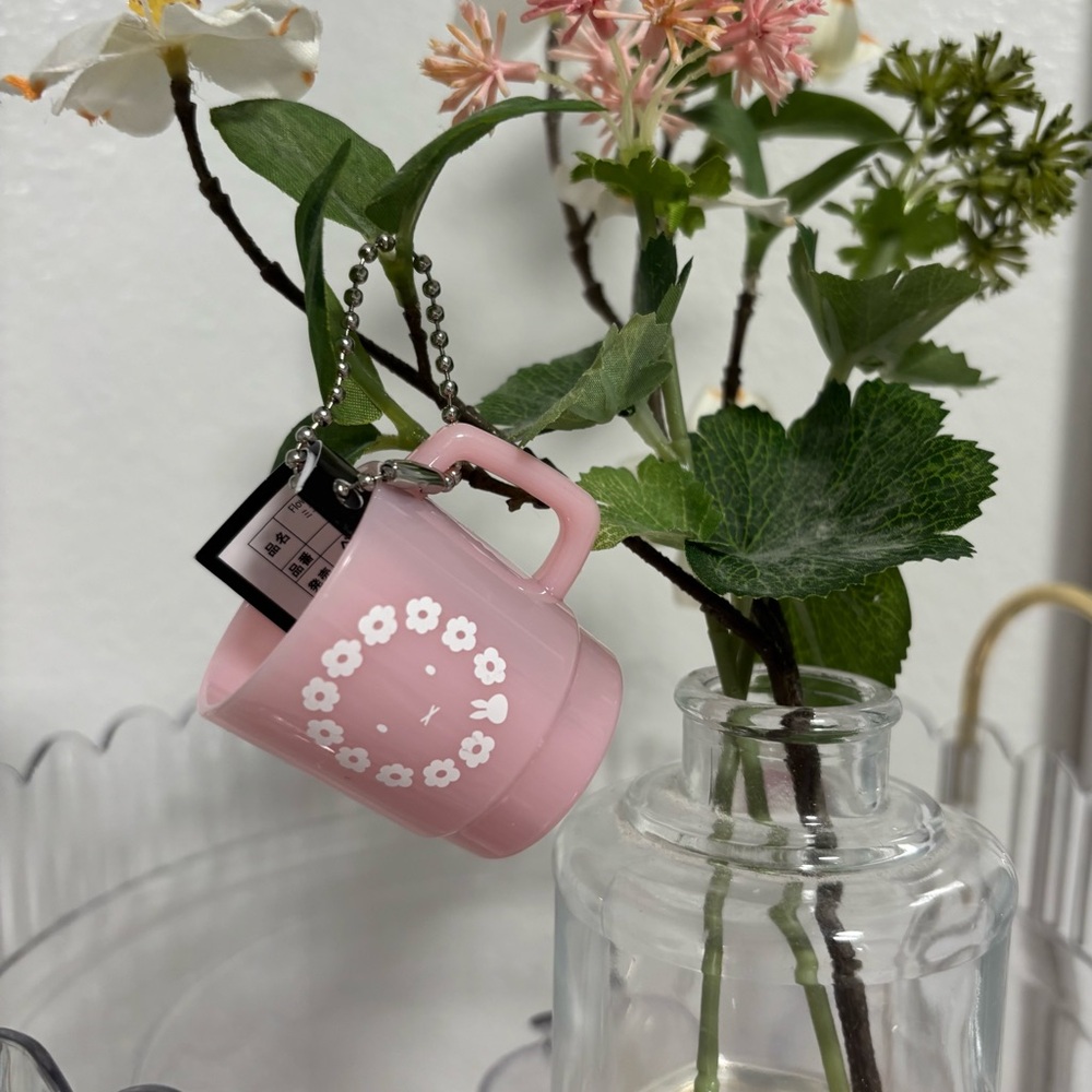 Floral Pink Miffy🐰Mug Keychain by Dick Bruna